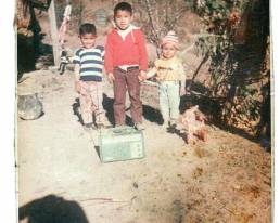 Foto de Marcos, Andrés y Leonardo cuando estaban pequeños.